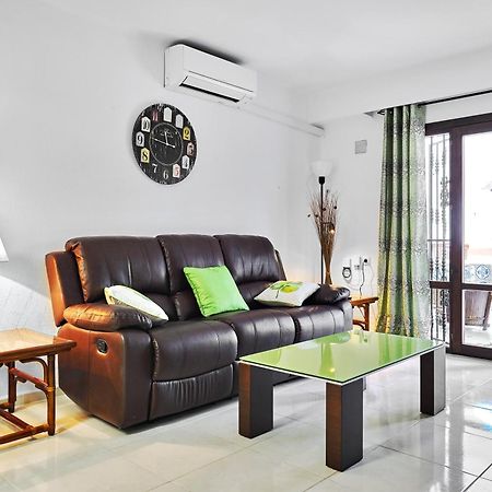 Apartamento Aldea Del Mar Torrevieja Exterior foto